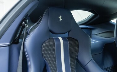 Ferrari 812 Superfast 15