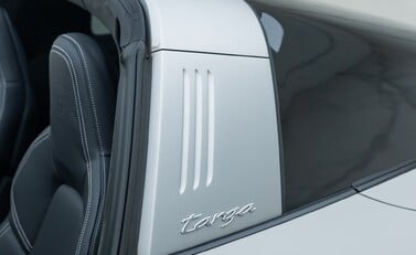 Porsche 911 Targa 4S (992) 32