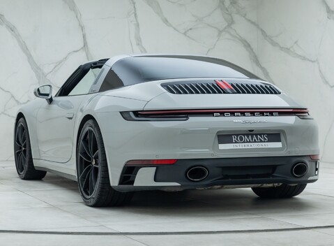 Porsche 911 Targa 4S (992) 10