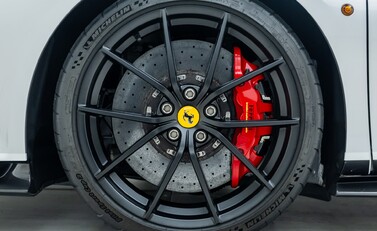 Ferrari 488 Pista Piloti 31