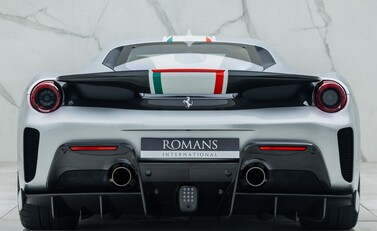 Ferrari 488 Pista Piloti 5