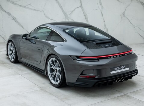 Porsche 911 GT3 TOURING (992) 9