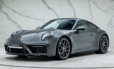 Porsche 911 Carrera 4S (992) 1