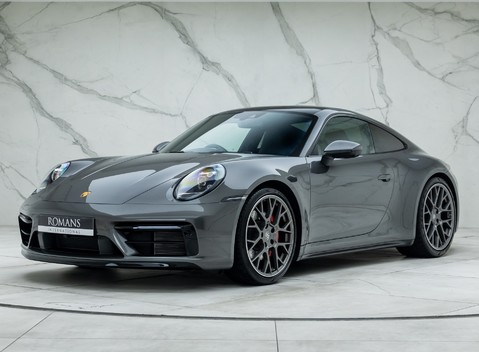 Porsche 911 Carrera 4S (992) 1