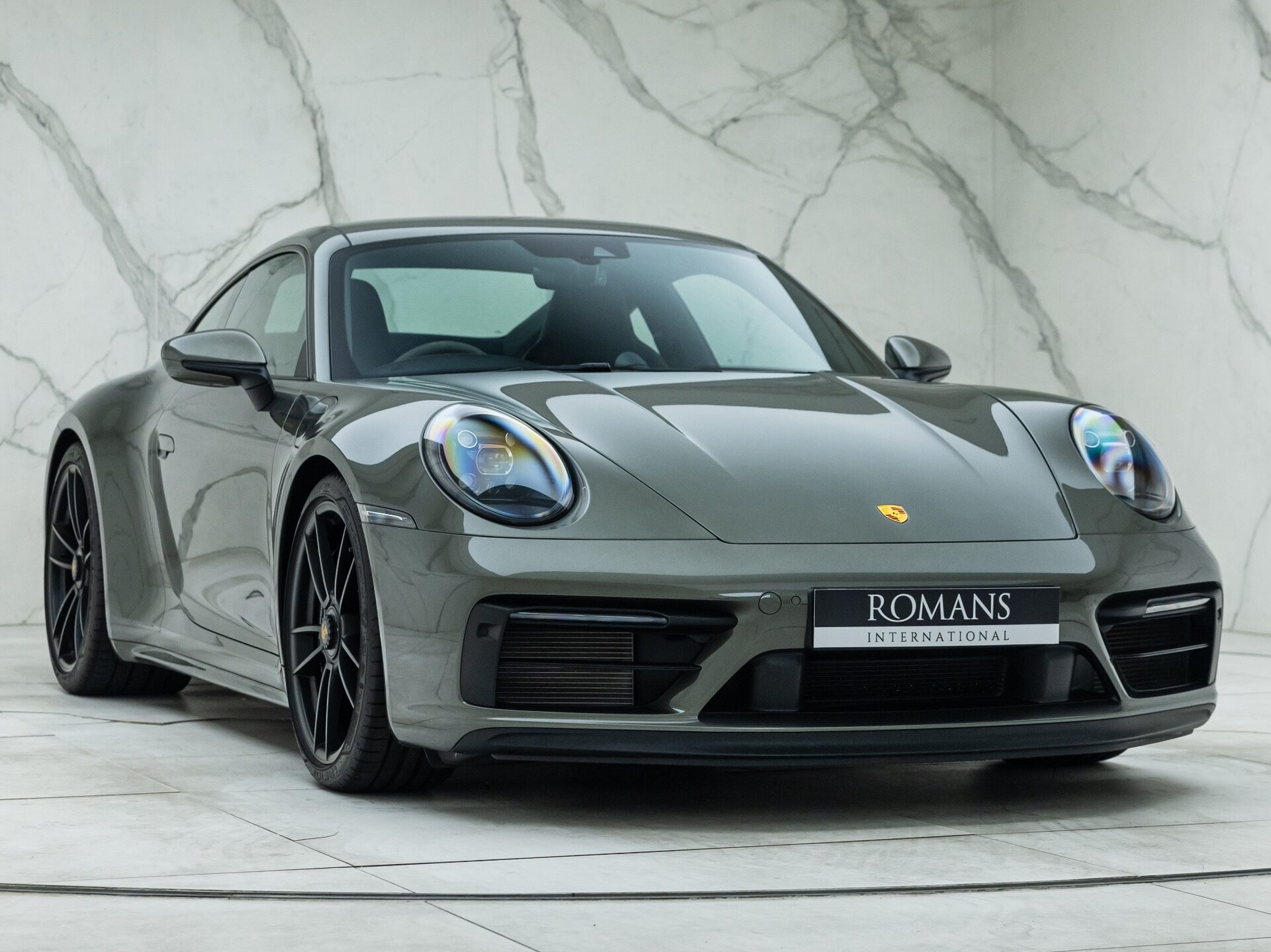 Porsche Aventurin Grun