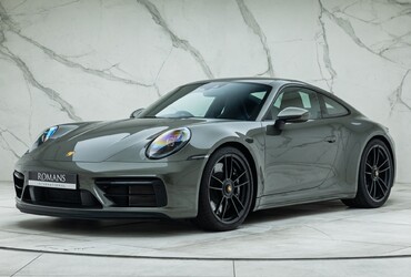 Porsche 911 Carrera GTS (992)