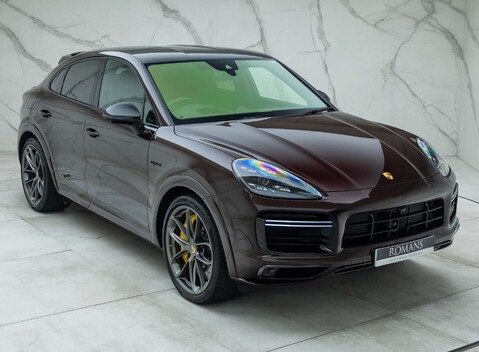 Porsche Cayenne TURBO S E-Hybrid Coupe 9