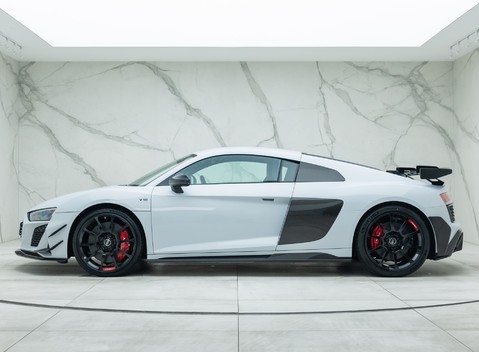 Audi R8 GT RWD 2