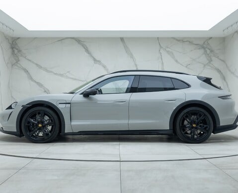 Porsche Taycan 4S CROSS TURISMO