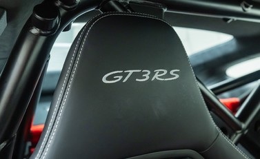 Porsche 911 GT3 RS (991) 13