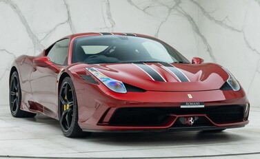 Ferrari 458 SPECIALE 9