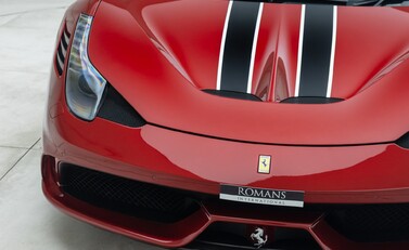 Ferrari 458 SPECIALE 28