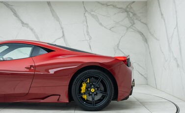 Ferrari 458 SPECIALE 42