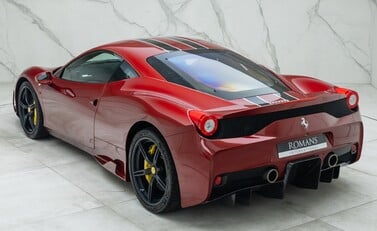 Ferrari 458 SPECIALE 12