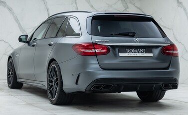 Mercedes-Benz C63 AMG PREMIUM Estate 7