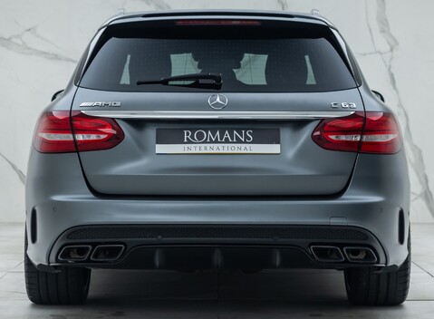 Mercedes-Benz C63 AMG PREMIUM Estate 5