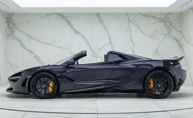 McLaren 750 S Spider 8