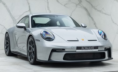 Porsche 911 GT3 TOURING (992) 6