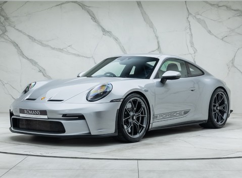 Porsche 911 GT3 TOURING (992) 1