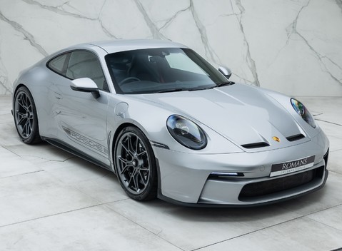 Porsche 911 GT3 TOURING (992) 8