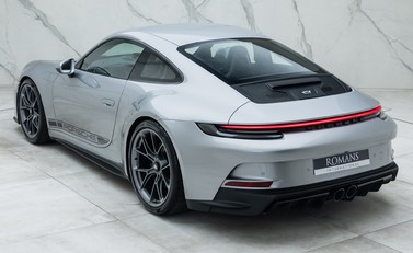 Porsche 911 GT3 TOURING (992) 9