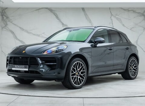 Porsche Macan GTS 1