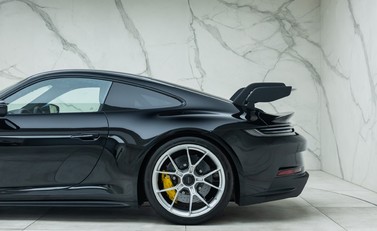 Porsche 911 GT3 (992) 36