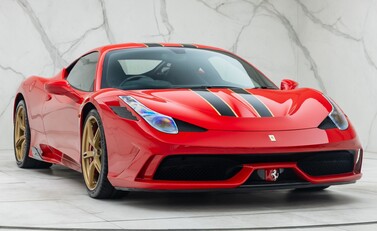 Ferrari 458 Speciale 10