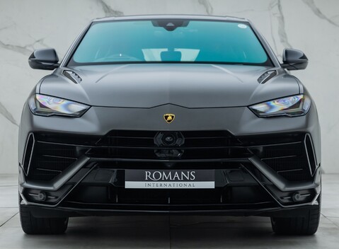 Lamborghini Urus S 4