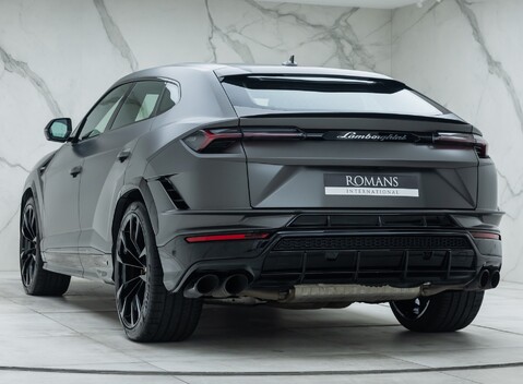 Lamborghini Urus S 7