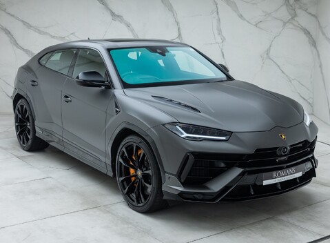 Lamborghini Urus S 8