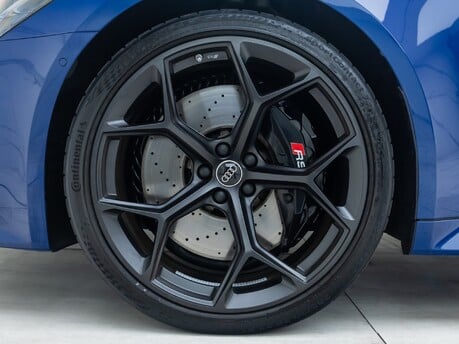 Audi RS6 AVANT PERFORMANCE CARBON VORSPRUNG