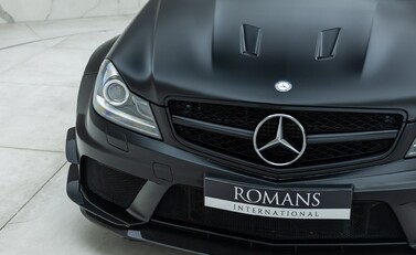 Mercedes-Benz C63 AMG Black Series 28