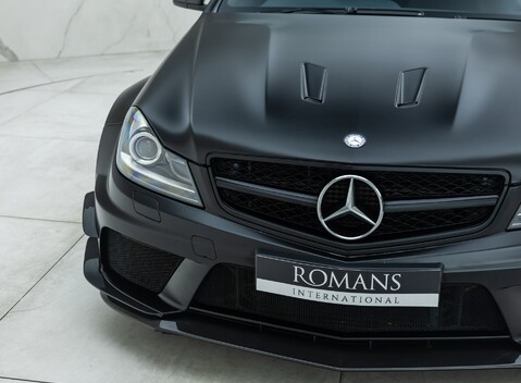 Mercedes-Benz C63 AMG Black Series 28