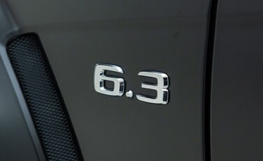 Mercedes-Benz C63 AMG Black Series 33