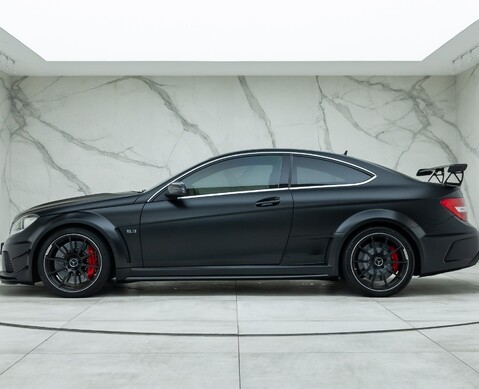 Mercedes-Benz C63 AMG Black Series 