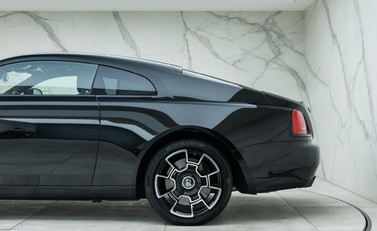 Rolls-Royce Wraith BLACK BADGE 33