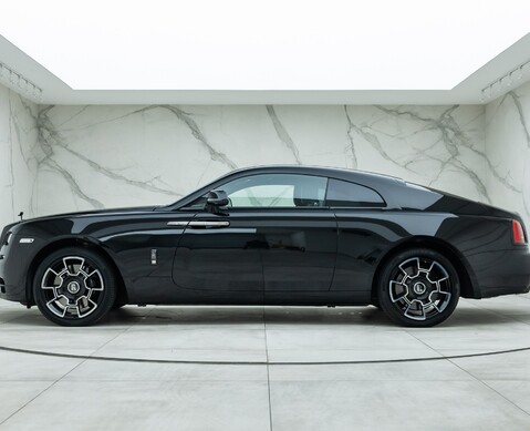 Rolls-Royce Wraith BLACK BADGE