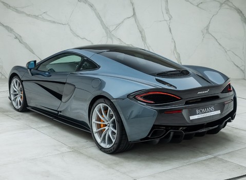 McLaren 570 GT 12