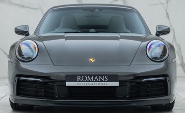 Porsche 911 CARRERA S (992) 4