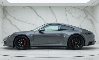 Porsche 911 CARRERA S (992) 2