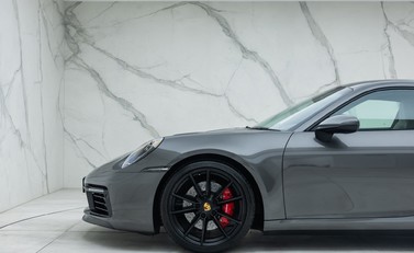 Porsche 911 CARRERA S (992) 28