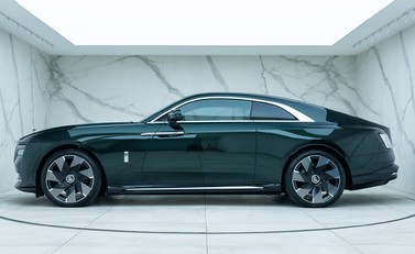 Rolls-Royce Spectre 7