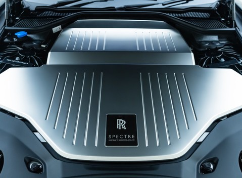 Rolls-Royce Spectre 44