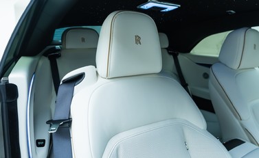 Rolls-Royce Spectre 17