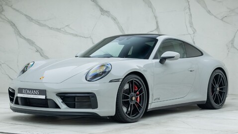 Porsche 911 Carrera 4 GTS (992) 