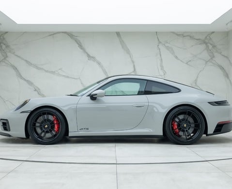 Porsche 911 Carrera 4 GTS (992) 