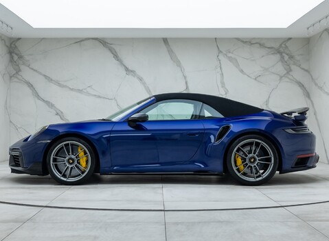 Porsche 911 Turbo S Cabriolet (992) 4