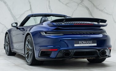 Porsche 911 Turbo S Cabriolet (992) 10