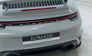 Porsche 911 Turbo S Cabriolet (992) 31